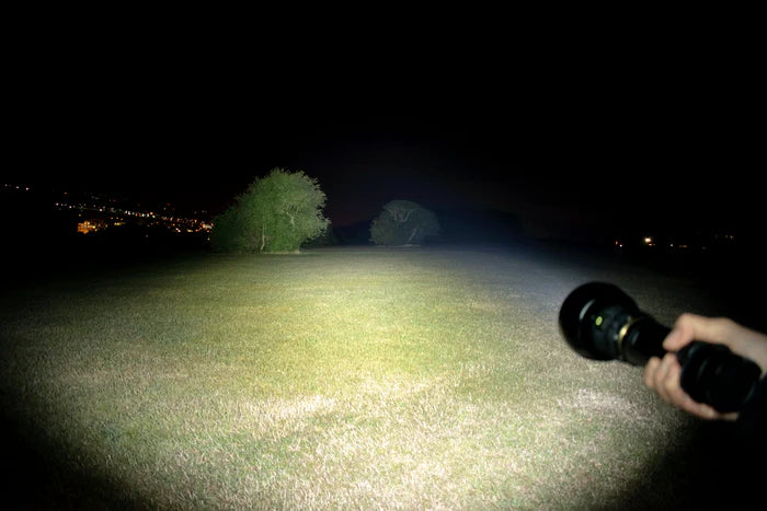MAGNUM 11600 - 11600 Lumens - Rechargeable