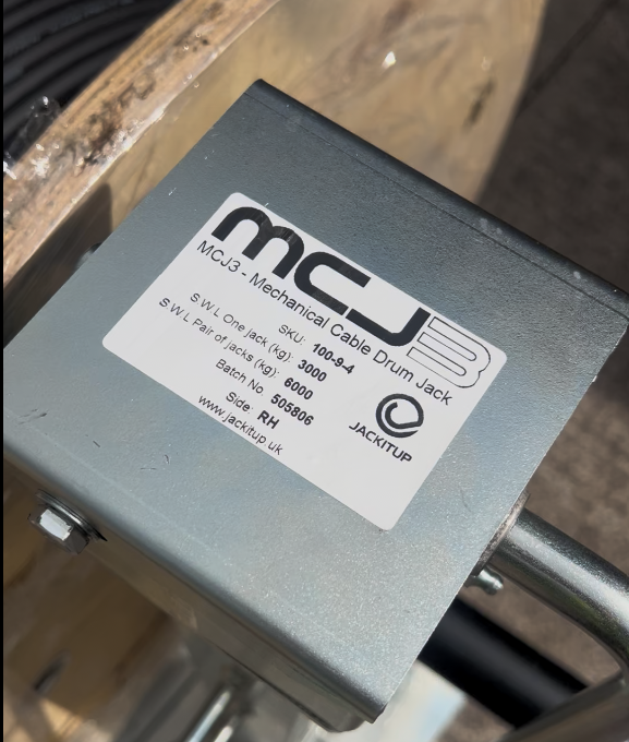 MCJ3 Mechanical Cable Reel Jack Sets - Close up of ID Label