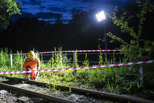 StratoStar AC - 115000 Lumens - 30Ah - Rechargeable Tower Floodlight