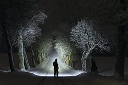 Zoom 2000 - 2000 Lumens - Rechargeable Mixed Beam Zoom Torch