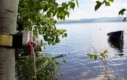 PCW3000-LI Battery powered Portable Capstan Winch in use
