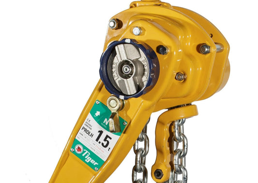 0.8t Tiger PROLH Professional Lever Hoist with Travelling End-Stop 2.5m Height of Lift - SWL 0.8t - ⌀6.3mm Chain