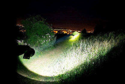 SL 1600 - 1600 Lumens - Rechargeable Searchlight