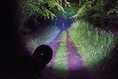 MAGNUM 3000 - 3000 Lumens - Rechargeable Flashlight