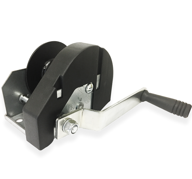 Goliath TR9 Hand Winch for use with Cable, with Removable Handle 